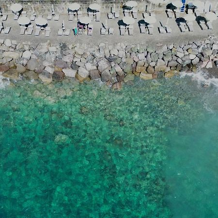 Villaggio Smeraldo Moneglia Esterno foto