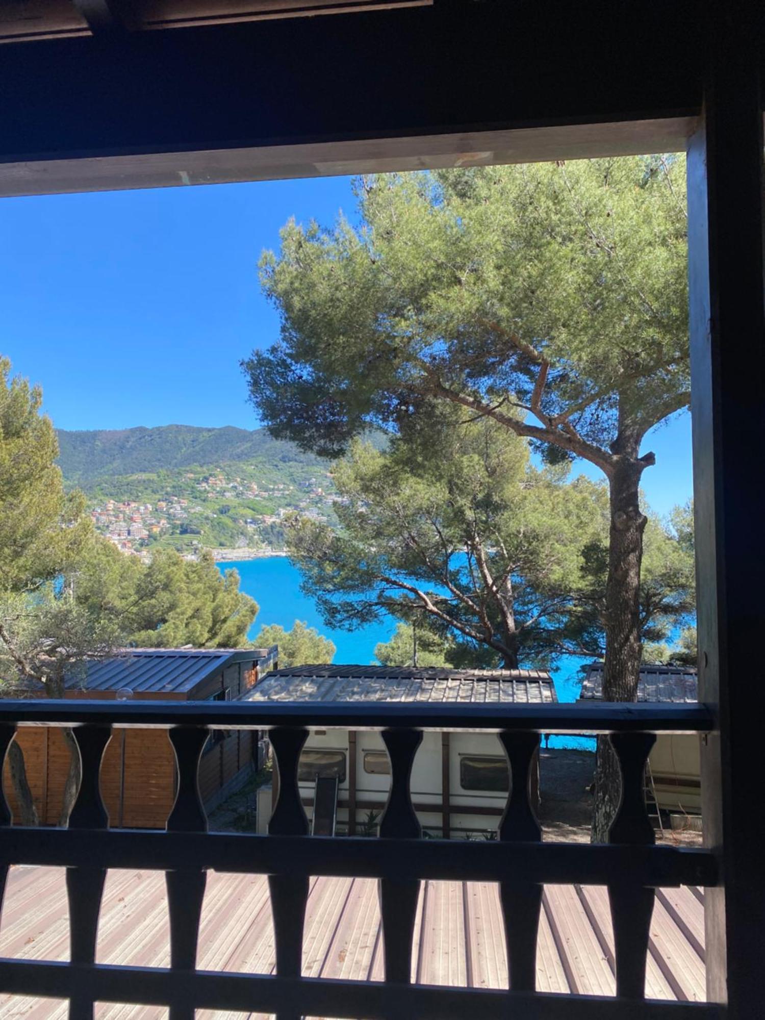 Villaggio Smeraldo Moneglia Esterno foto